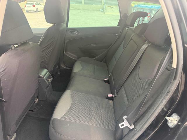 PEUGEOT 308 1.6 8V e-HDi 112CV Stop&Start robotiz. SW Active