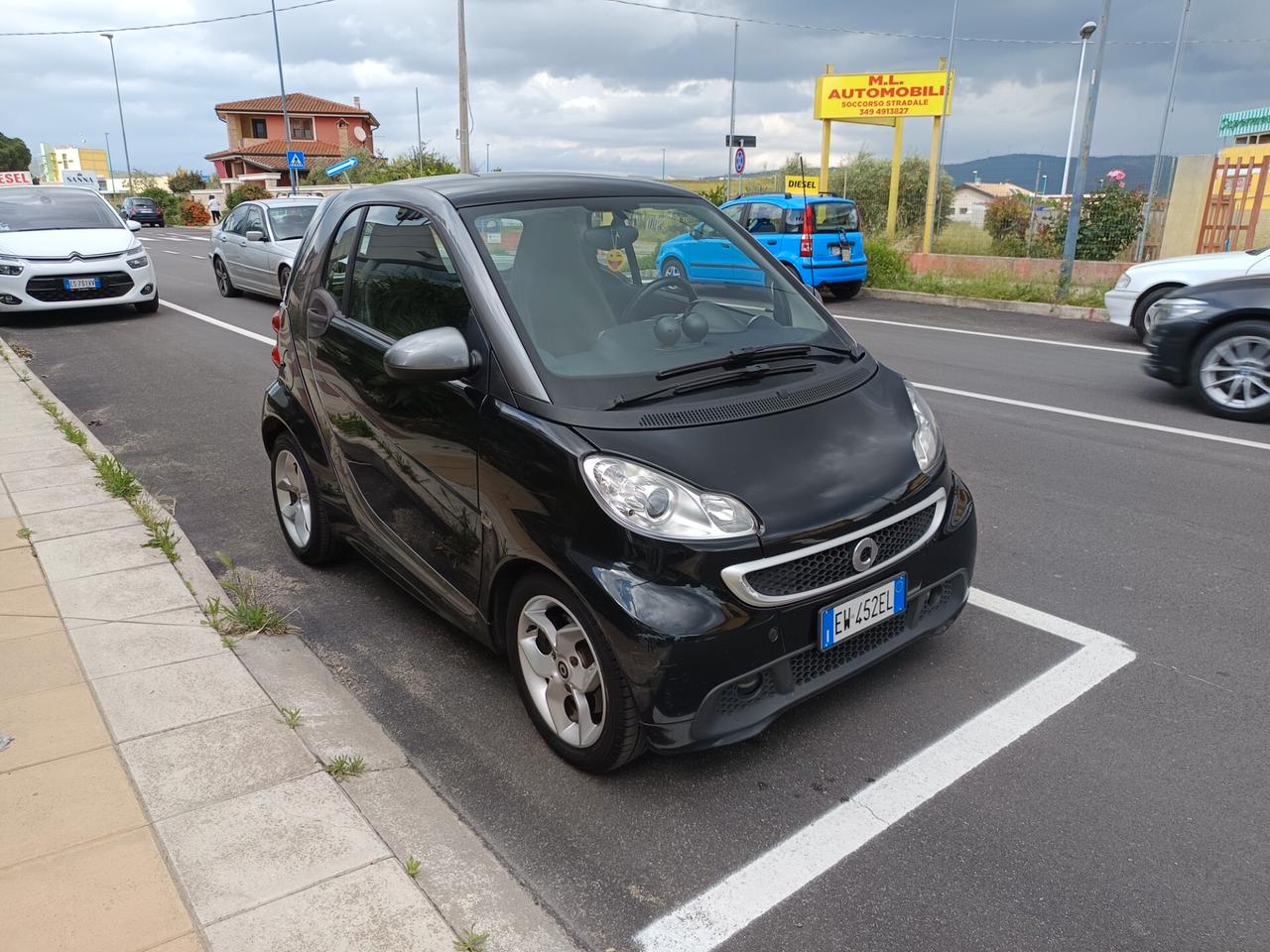 Smart ForTwo 1000 52 kW MHD coupé passion