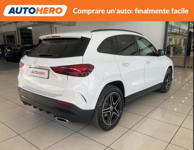 MERCEDES-BENZ GLA 180 d Automatic AMG Line Premium