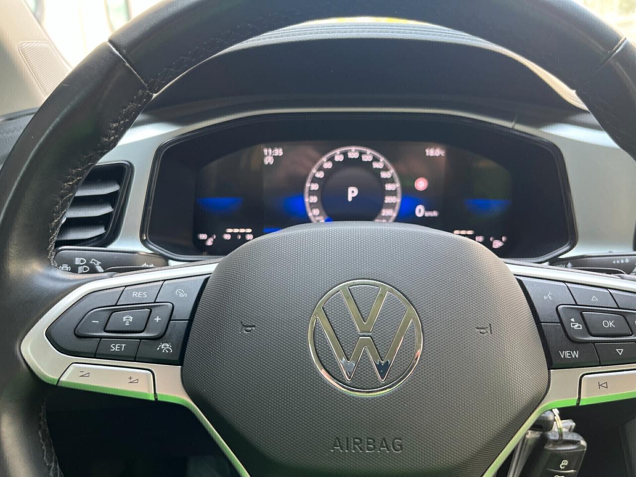 Volkswagen T-Roc 1.5 TSI ACT DSG 07/2022**KM 82143**
