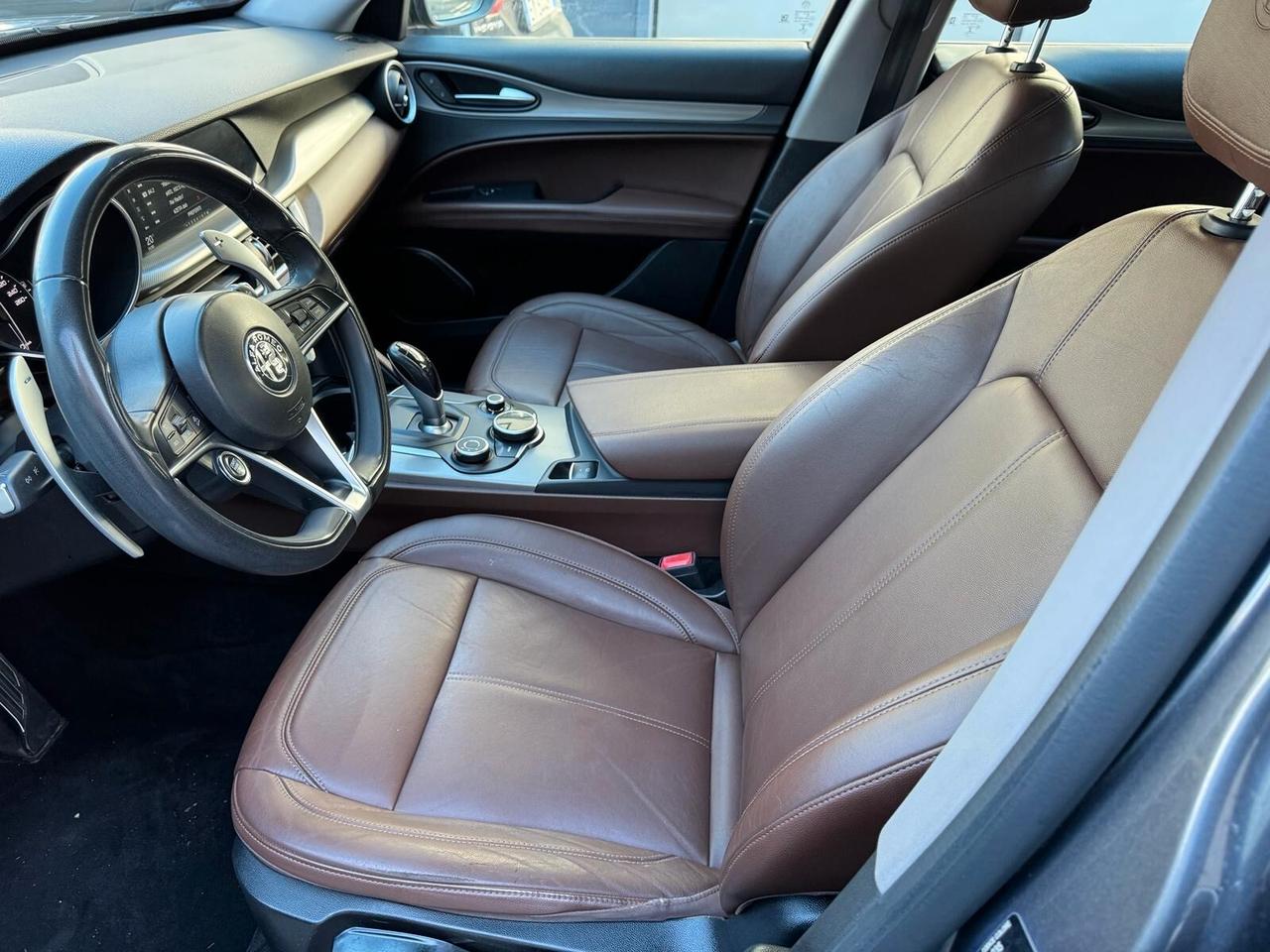 Alfa Romeo Stelvio 2.2 Turbodiesel 210 CV AT8 Q4 Executive