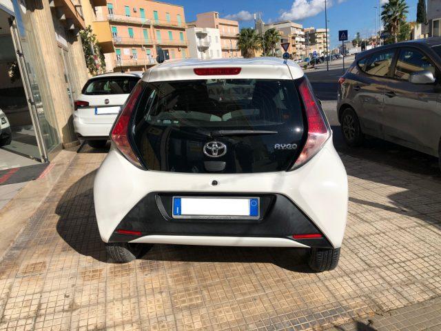 TOYOTA Aygo 1.0 VVT-i 69 CV 5 porte x-cite