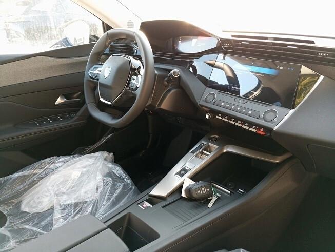Peugeot 308 BlueHDi 130 S&S EAT8 Allure