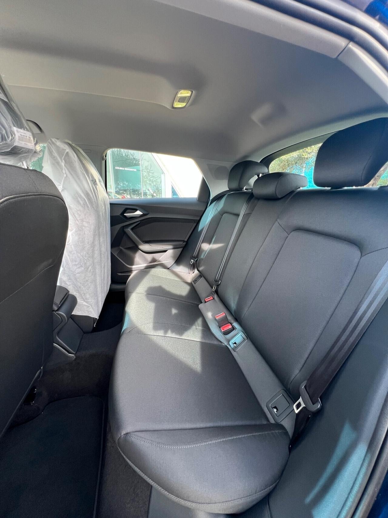 Audi A1 allstreet 30 possibilità noleggio no scoring