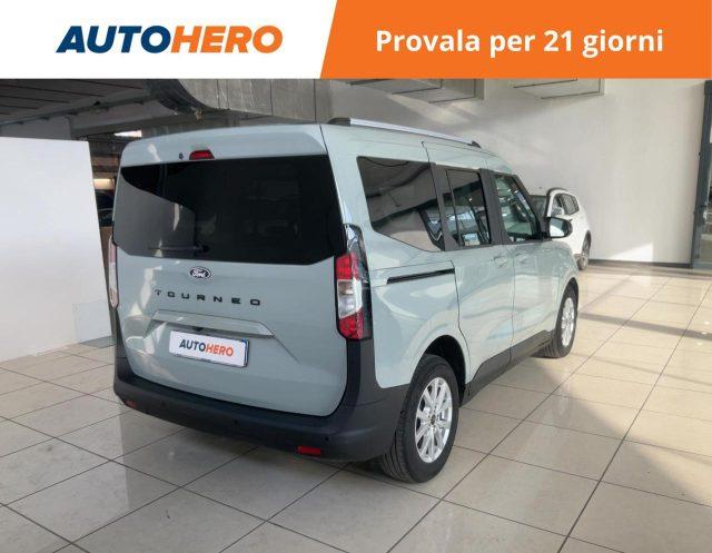 FORD Tourneo Courier 1.0 EcoBoost Titanium