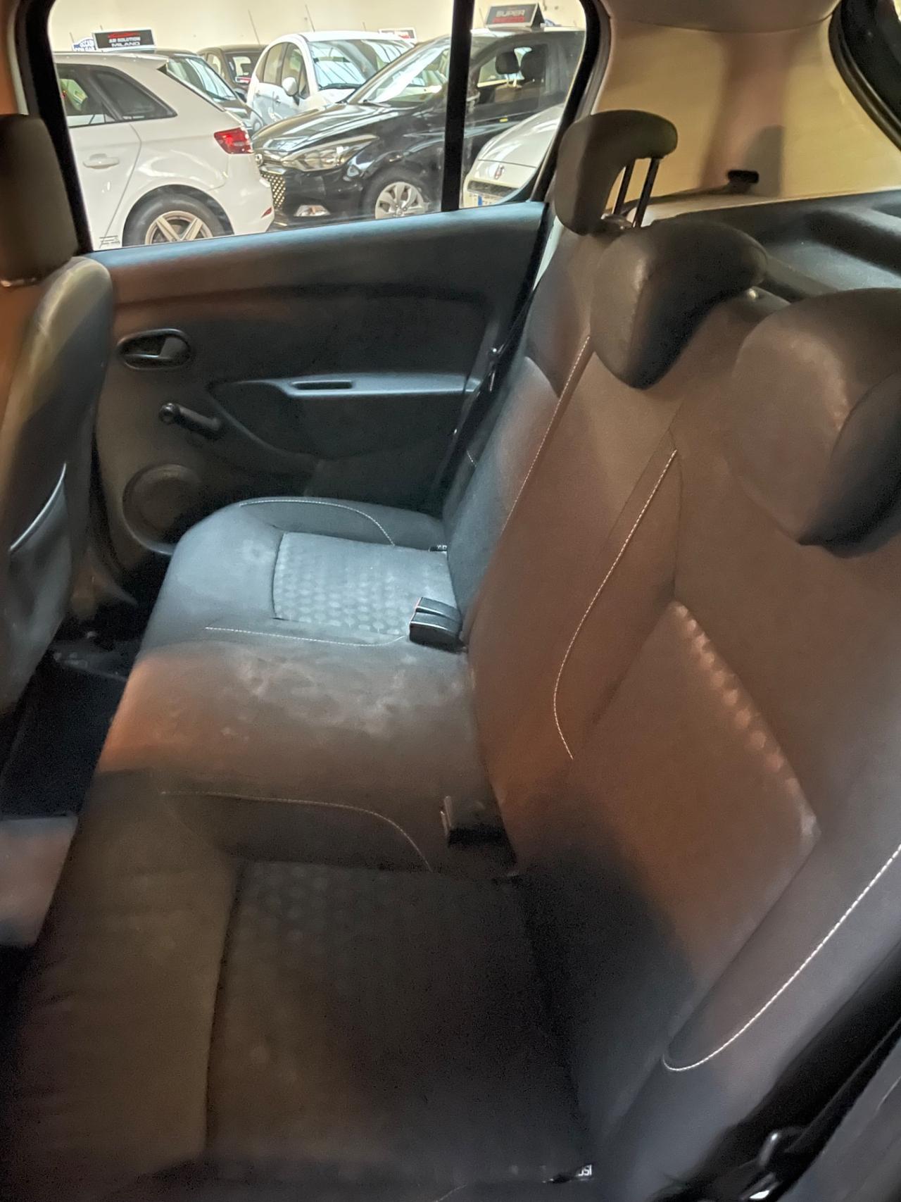 Dacia Sandero 1.2 Neopatentati Euro 5