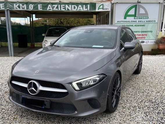 MERCEDES-BENZ A 180 d Automatic Business Extra