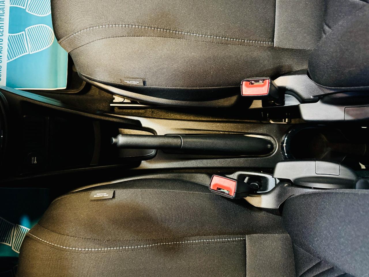 Lancia Ypsilon 1.0 S&S Hybrid 5p. CarPlay / Navi