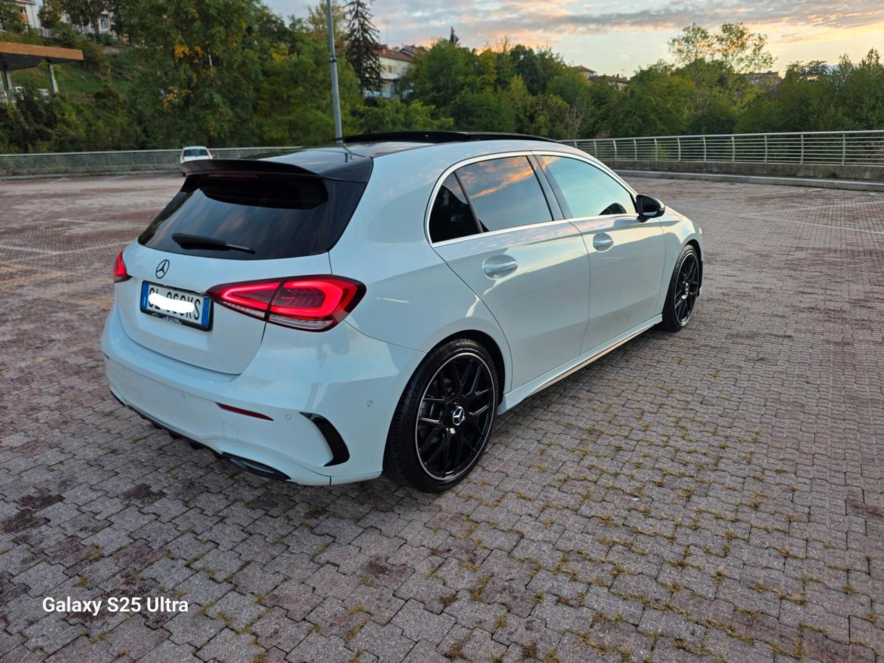 A 180 Premium tetto apribile valutiamo usato