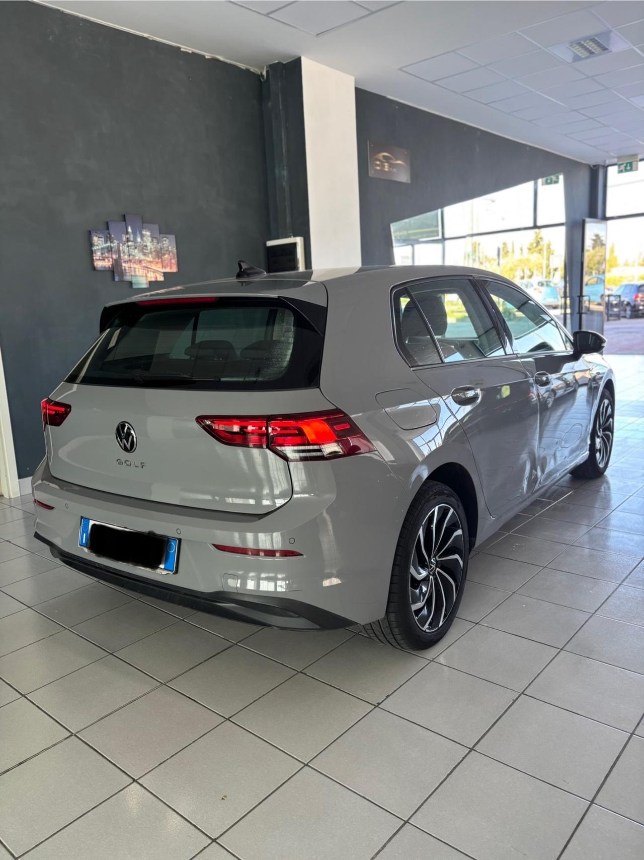 Volkswagen Golf 2.0 TDI SCR Style