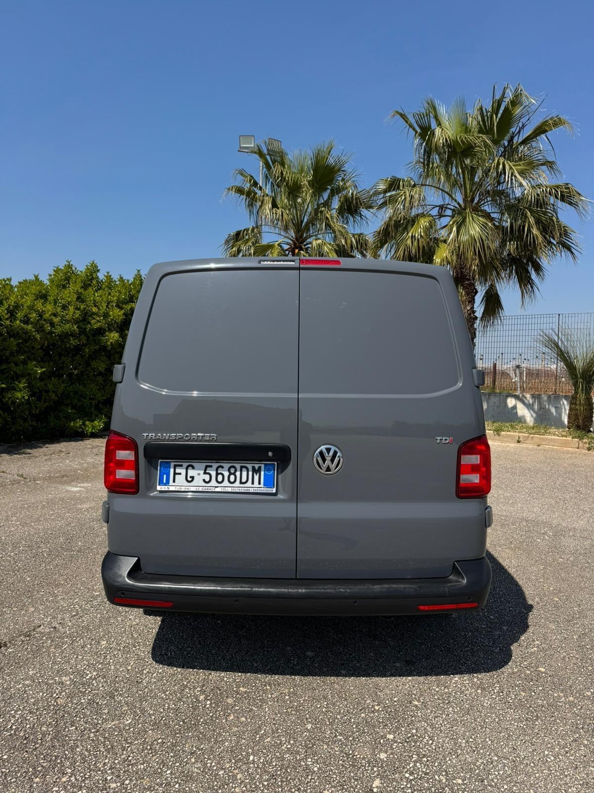 Volkswagen Transporter 2.0 TDI 150CV DSG CAMBIO AUTOMATICO