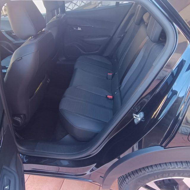 PEUGEOT 2008 BlueHDi 110 S&S Allure Pack