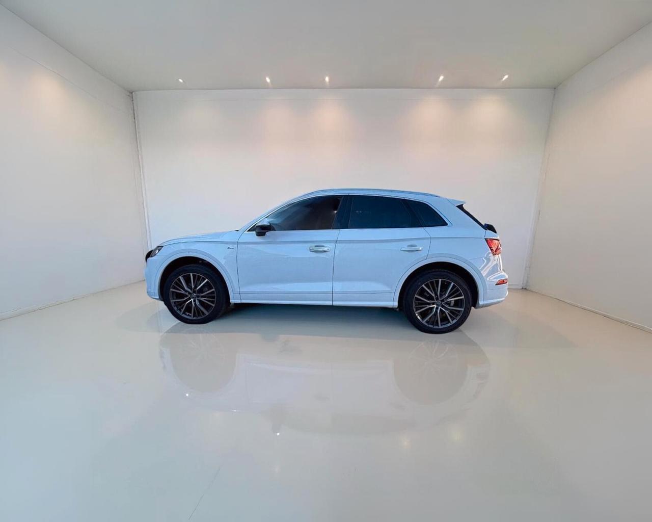 Audi Q5 40 TDI quattro S tronic line plus