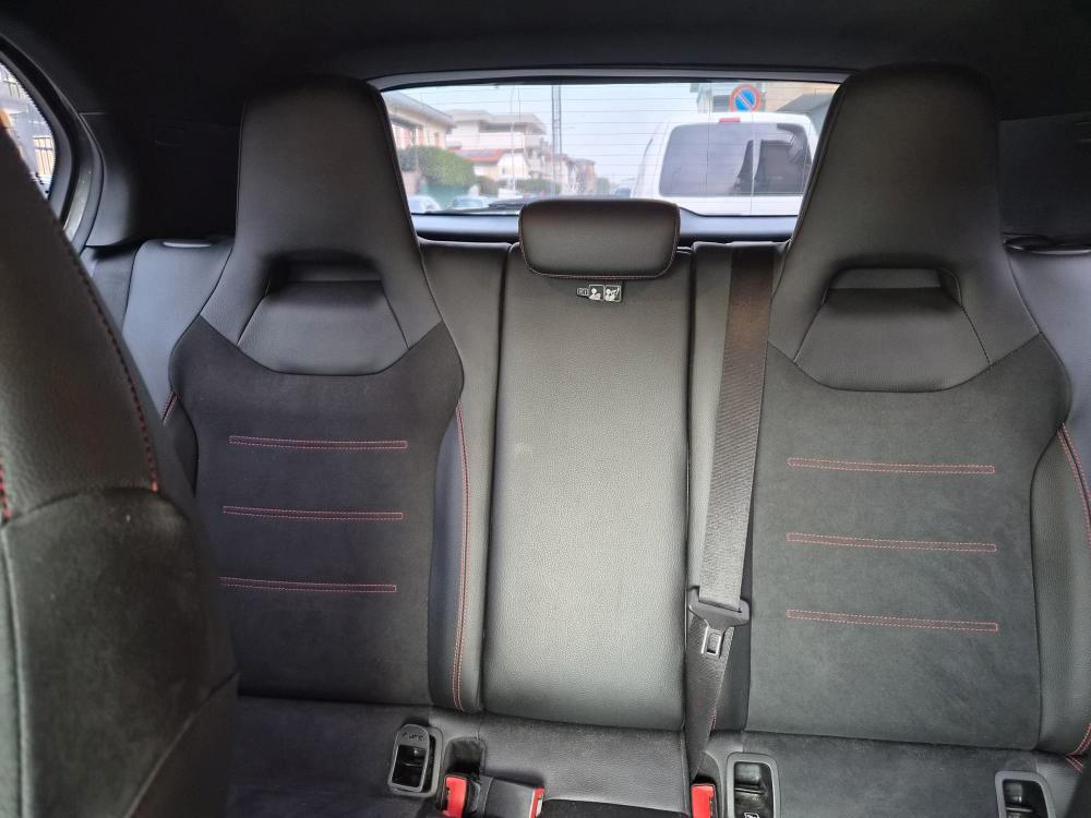 Mercedes A 200 Premium 7G-DCT