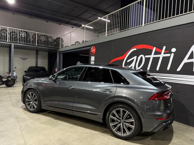 AUDI Q8 50 TDI 286 CV S LINE TETTO HYBRID
