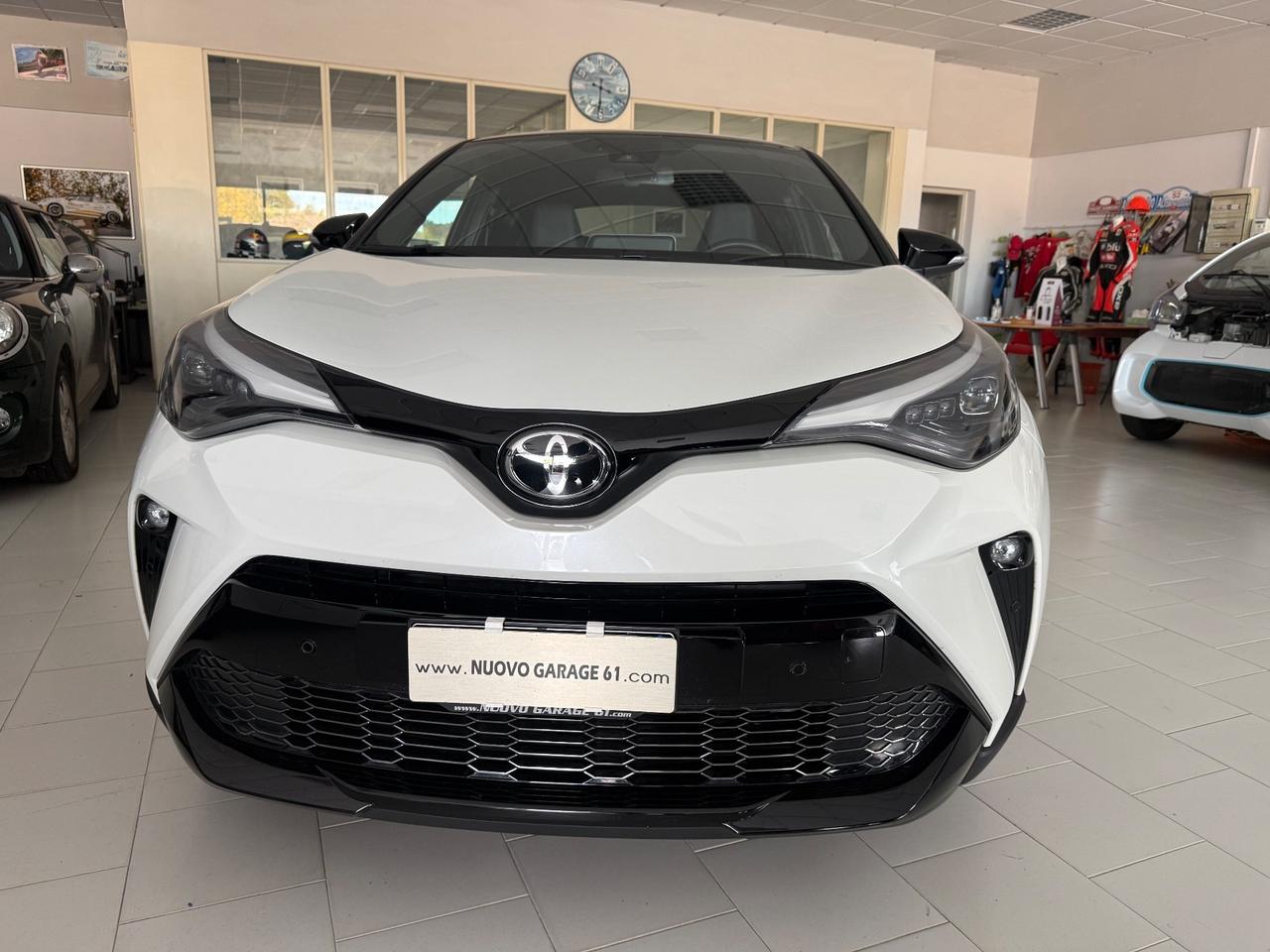 Toyota C-HR 2.0 Hybrid E-CVT GR Sport