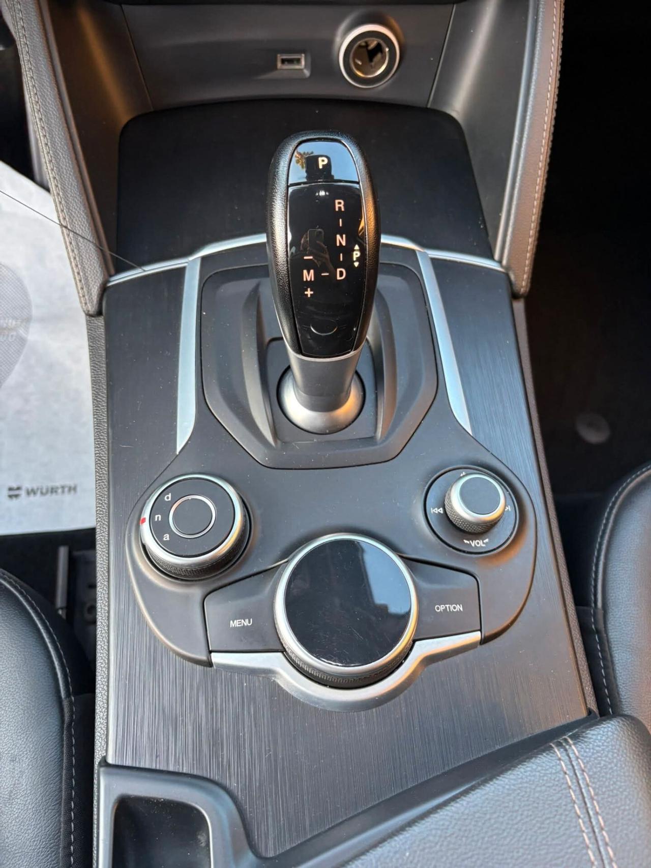 Alfa Romeo Stelvio 2.2 Turbodiesel 210 CV AT8 Q4 Executive