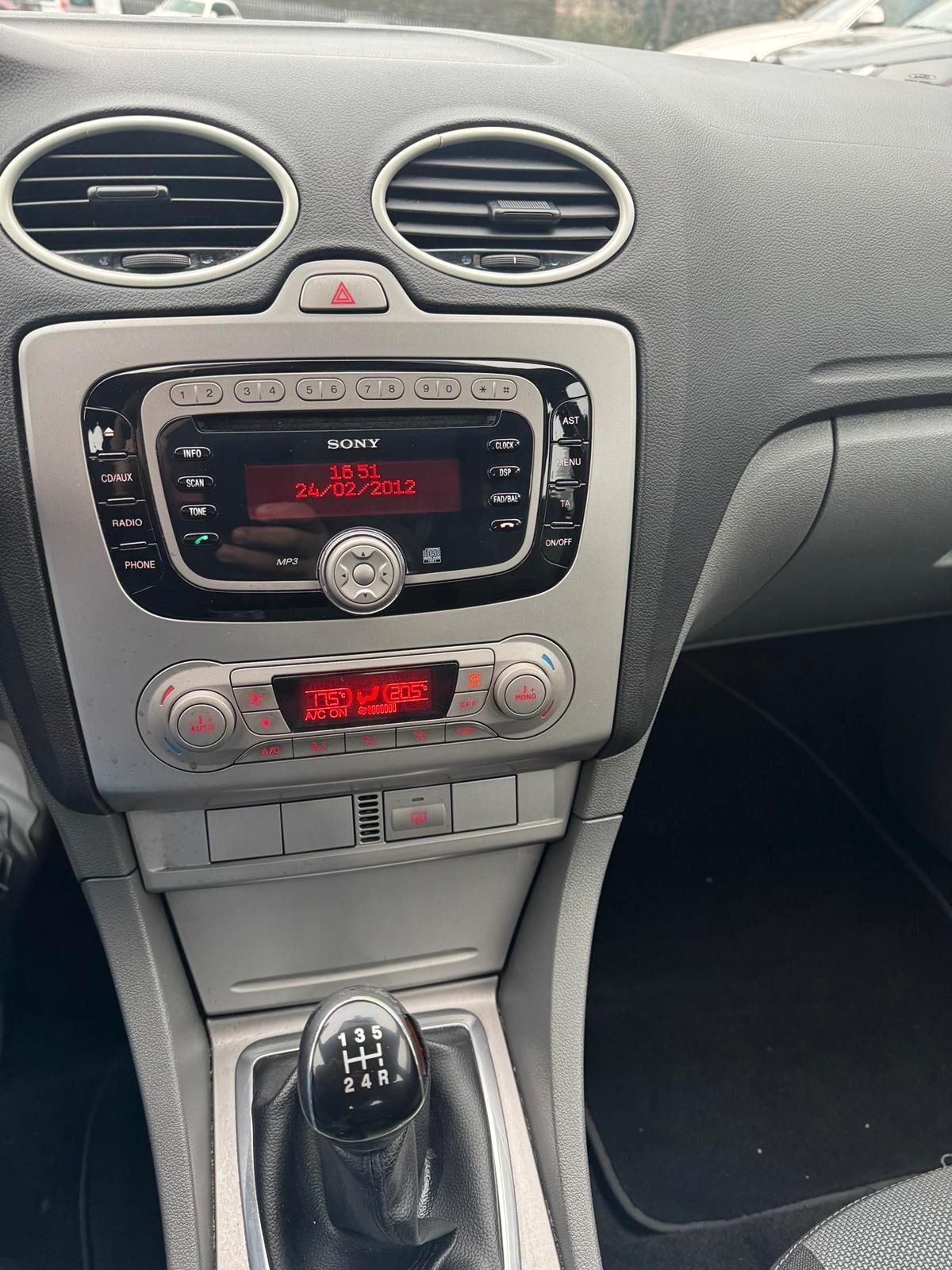 Ford Focus 2011 SW Style Wagon 1.6 tdci *FRIZIONE DA FARE*