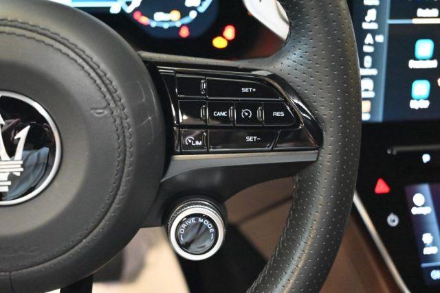 MASERATI Grecale 2.0 GT 300CV MHEV Q4 F1 NAVI 20"PINZE GIALLE FULL!