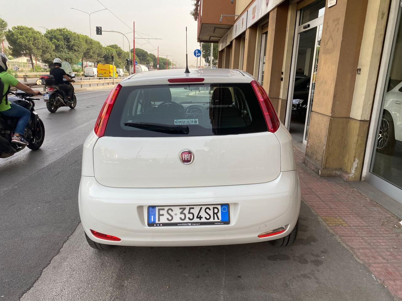 Fiat Punto 1.3 MJT II S&S 95 CV 5 porte Street