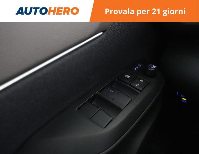 TOYOTA Yaris Cross 1.5 Hybrid 5p. E-CVT AWD-i Lounge