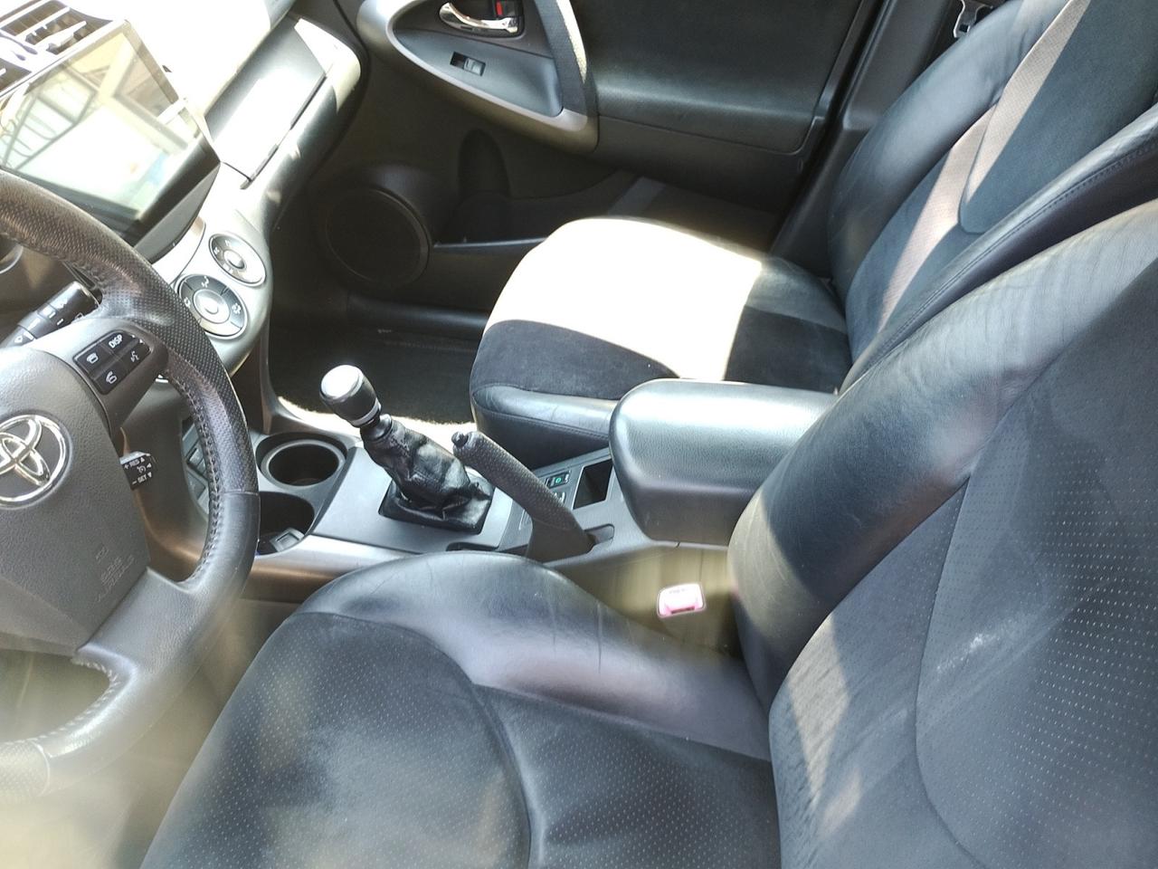 Toyota RAV4 5 Porte RAV4 2.2 d-4d 150cv dpf my09