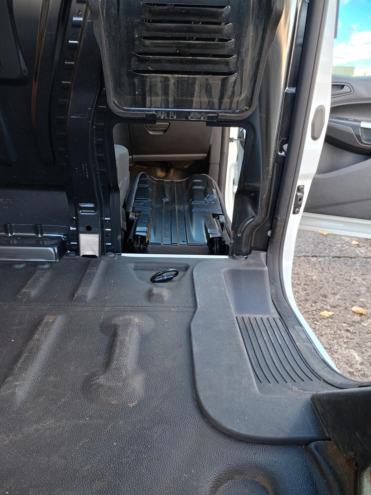 FORD TRANSIT CONNECT 3 POSTI 1500 DIESEL