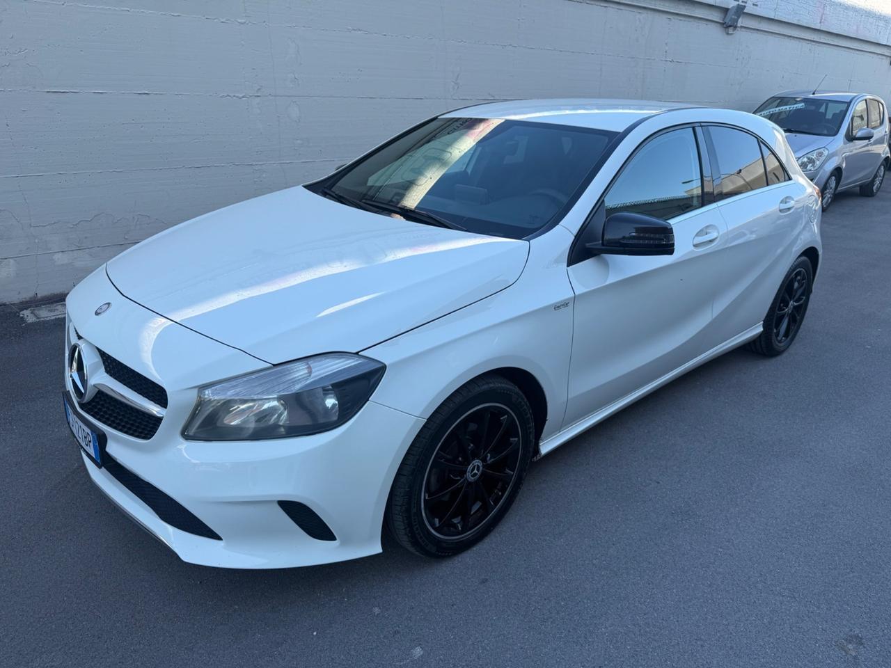 Mercedes Classe A 1.5diesel 90cv AUTOMATICA - 2017