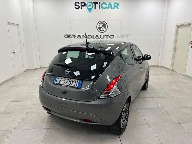 LANCIA Ypsilon III 2021 - 1.0 firefly hybrid Platino s&s 70cv