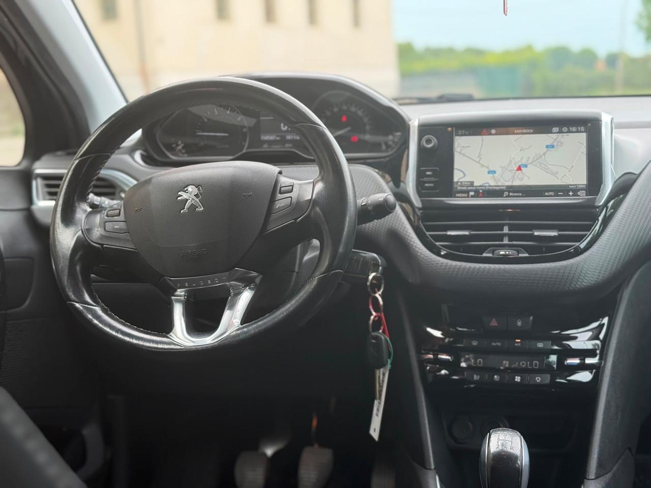 Peugeot 208 PureTech 82 5 porte Allure