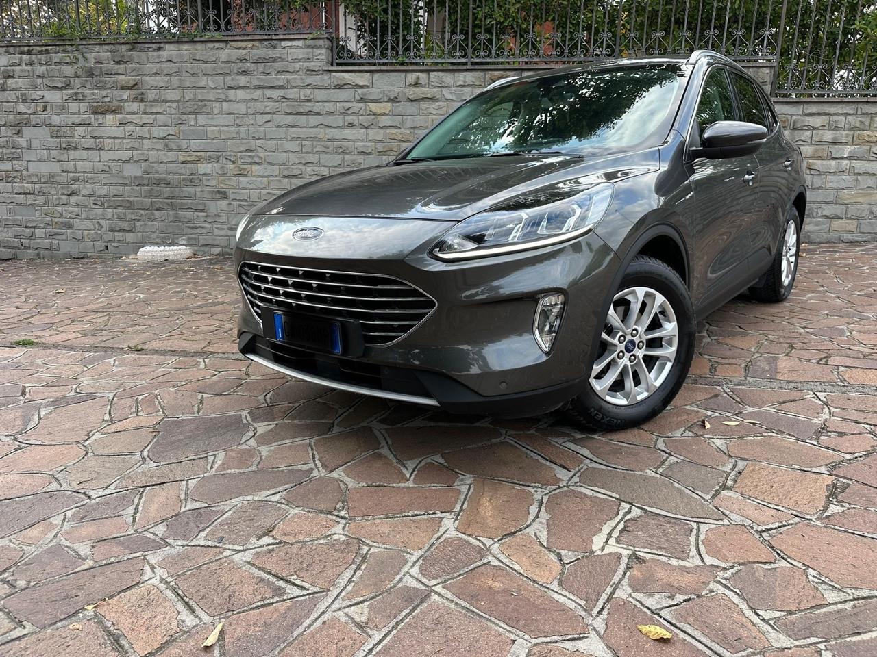 Ford Kuga 2.0 TDCI 120 CV S&S 2WD Business neopatentato