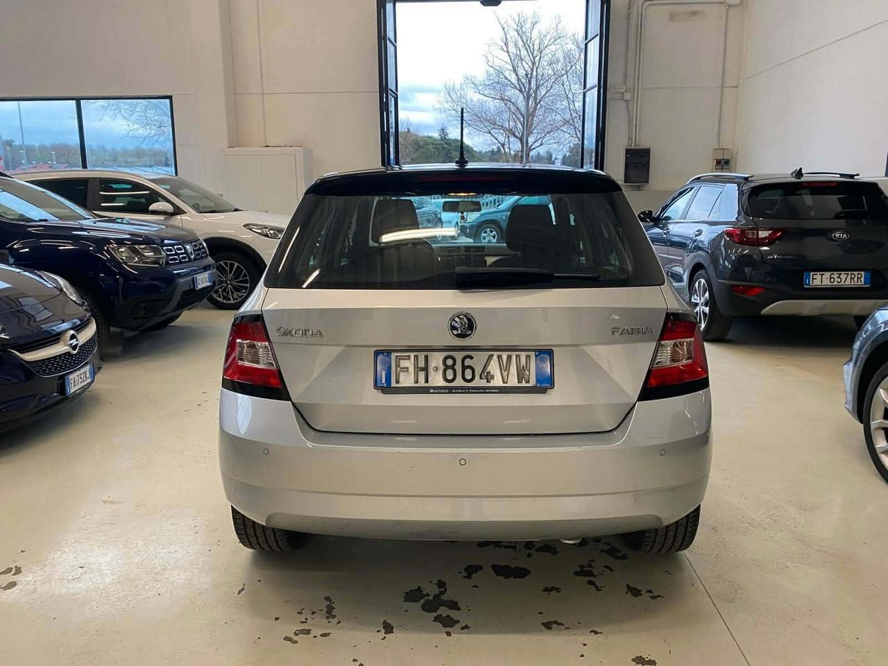 Skoda Fabia 1.4 TDI 75 CV Twin Color Design Edition Argento