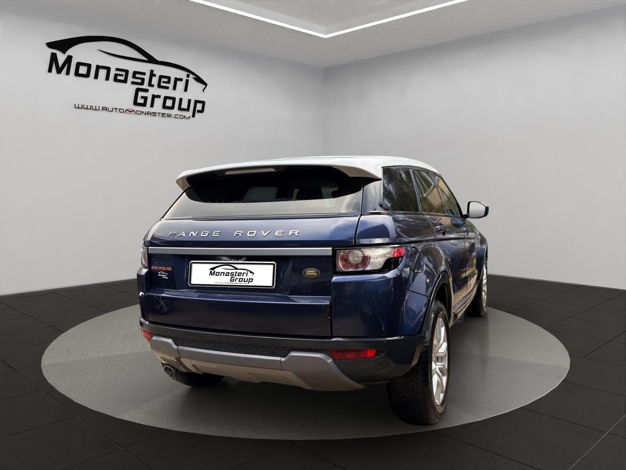 Land Rover Range Evoque 2.2 TD4 5p. Pure