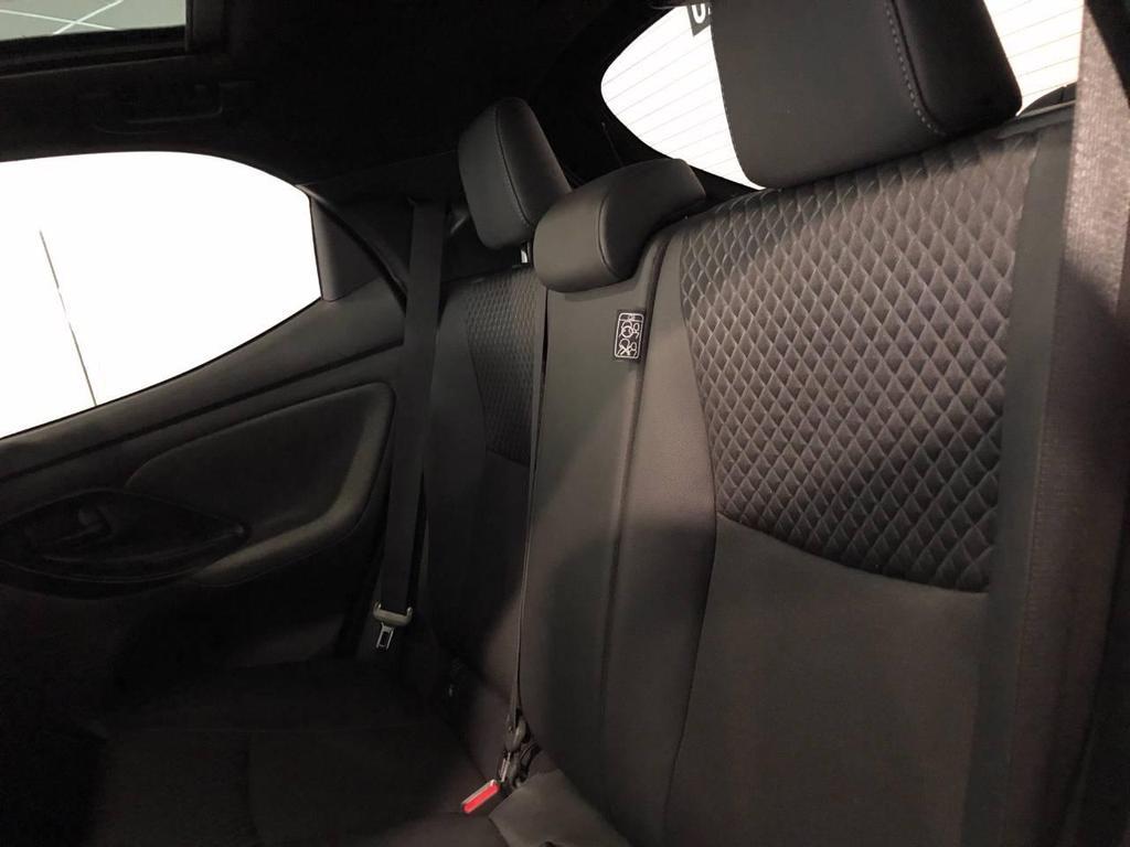 Toyota Yaris 1.5 VVT-iE Hybrid Lounge E-CVT