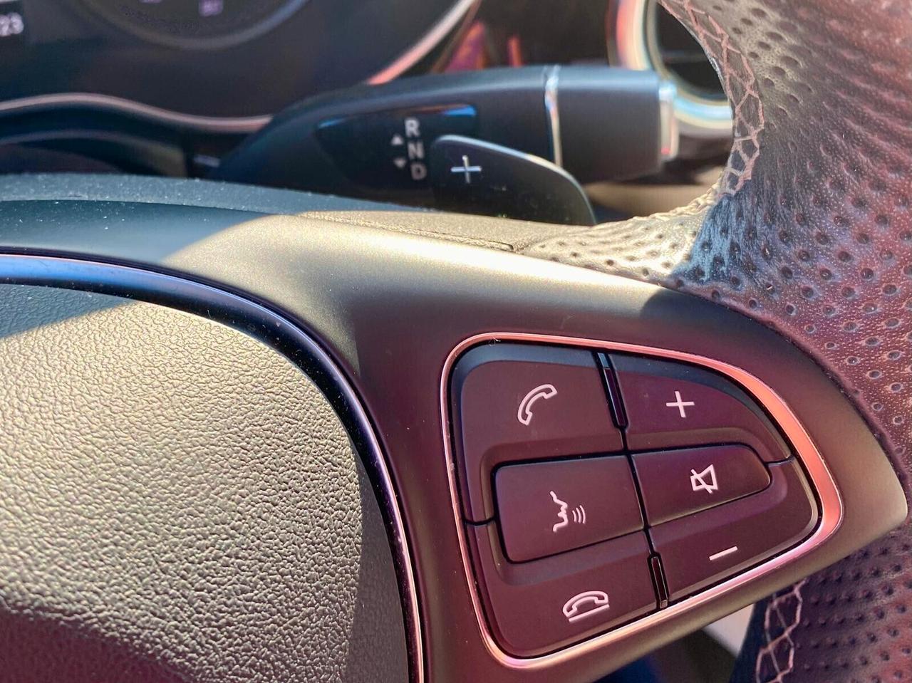 Mercedes V 200 d 136 CV allestimento disabili