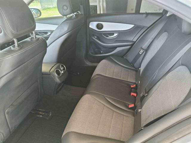 MERCEDES-BENZ C 220 d Auto Premium