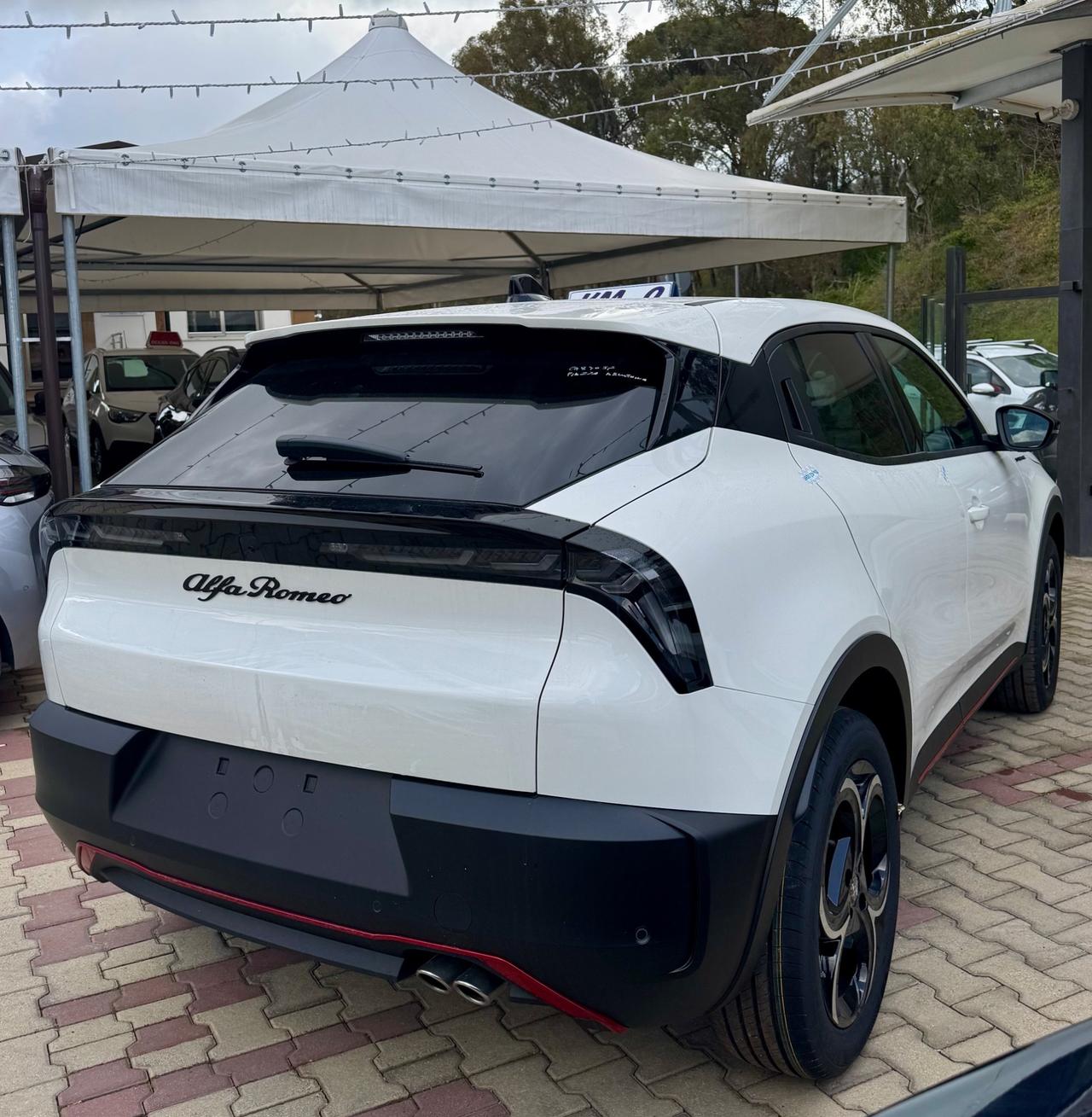 Alfa Romeo Junior 1.2 136 CV Hybrid eDCT6 Speciale