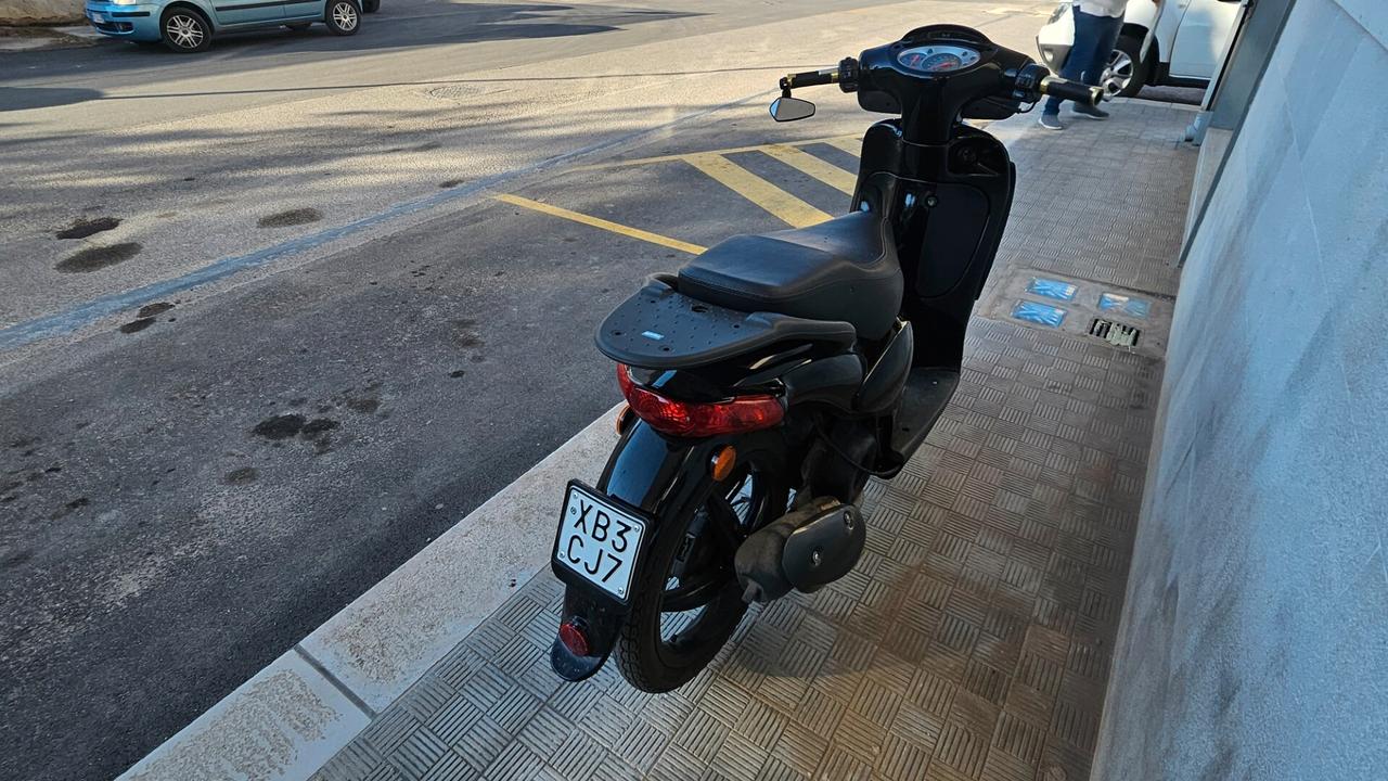 Aprilia Scarabeo 50