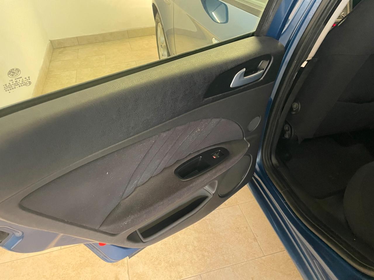 Alfa Romeo 159 SW 1.9 150 CV JTDm Sportwagon Distinctive