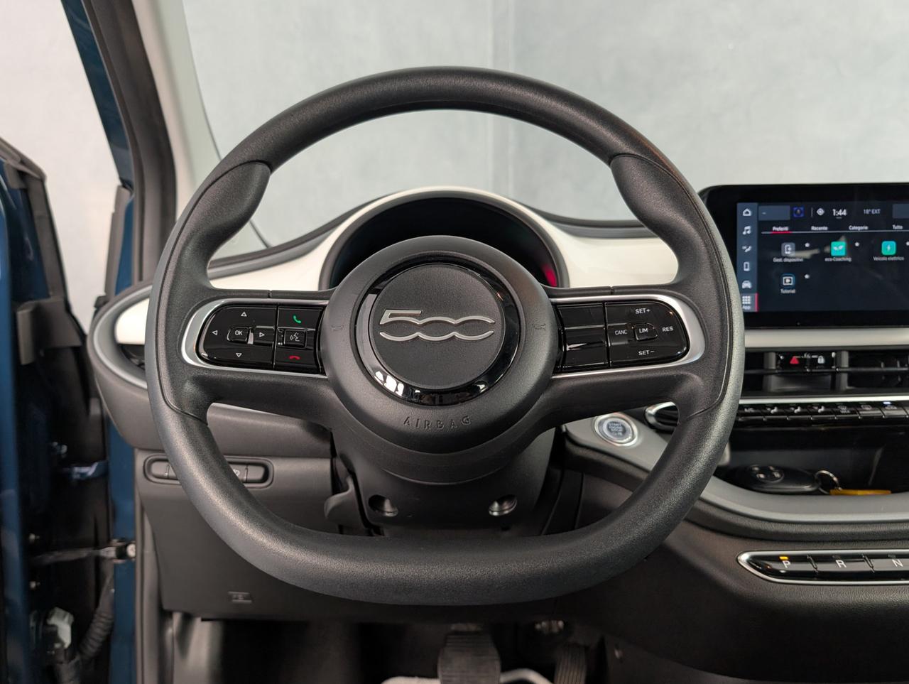 Fiat 500e 23,65 kWh Action