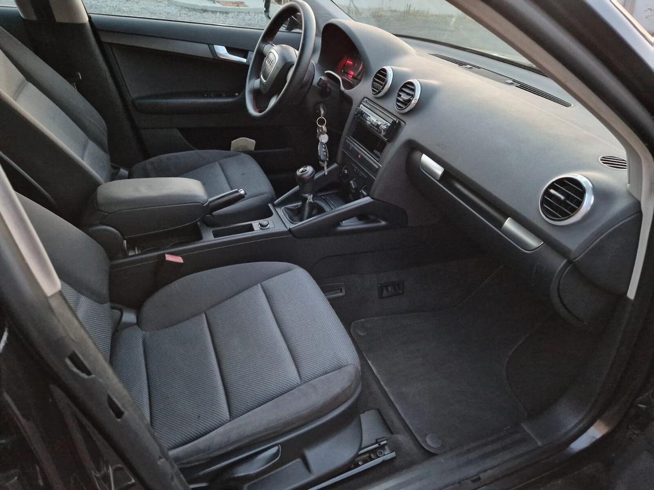 Audi A3 SPB 1.6 TDI 90 CV CR F.AP Ambiente