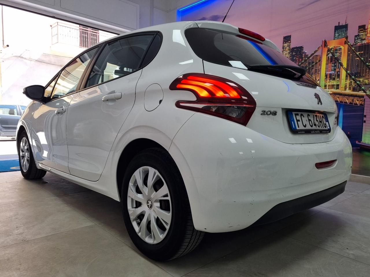 Peugeot 208 BlueHDi 75 S&S 5 porte Active