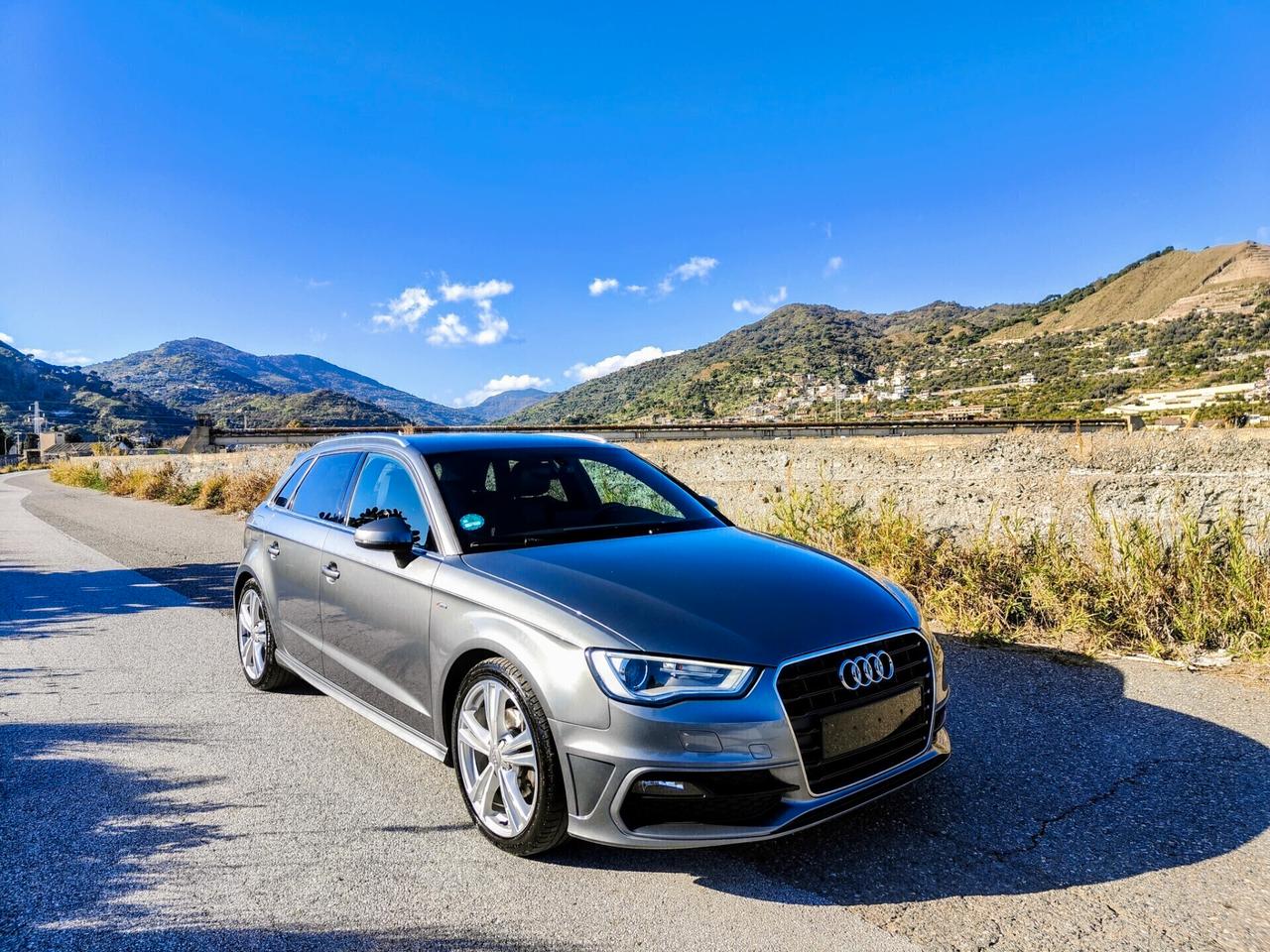 Audi A3 2.0 TDI 150 CV clean diesel S line