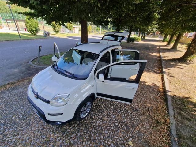 FIAT Panda 1.3 MJT 16V DPF 4x4 Climbing