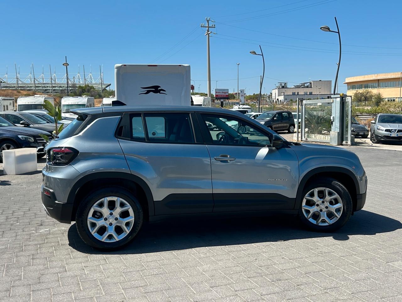 Jeep Avenger 1.2 turbo Altitude fwd 100cv