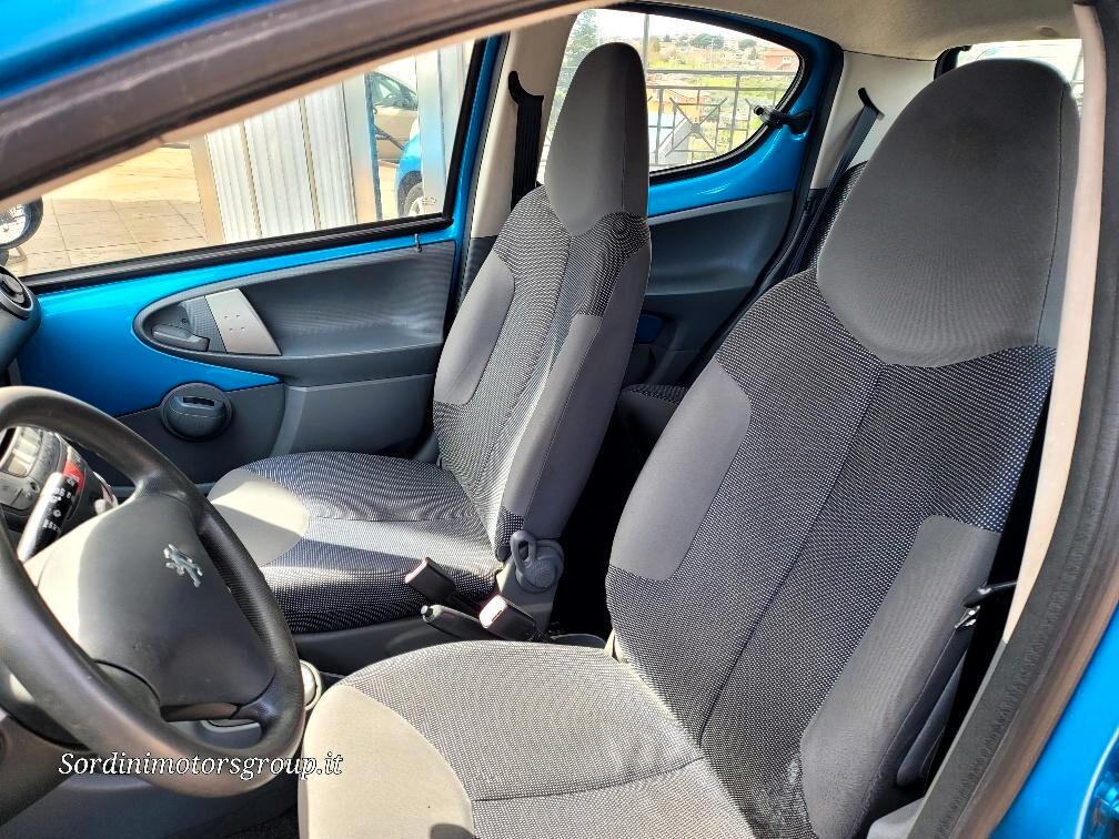 Peugeot 107 1.0 68CV 5p. Sweet Years