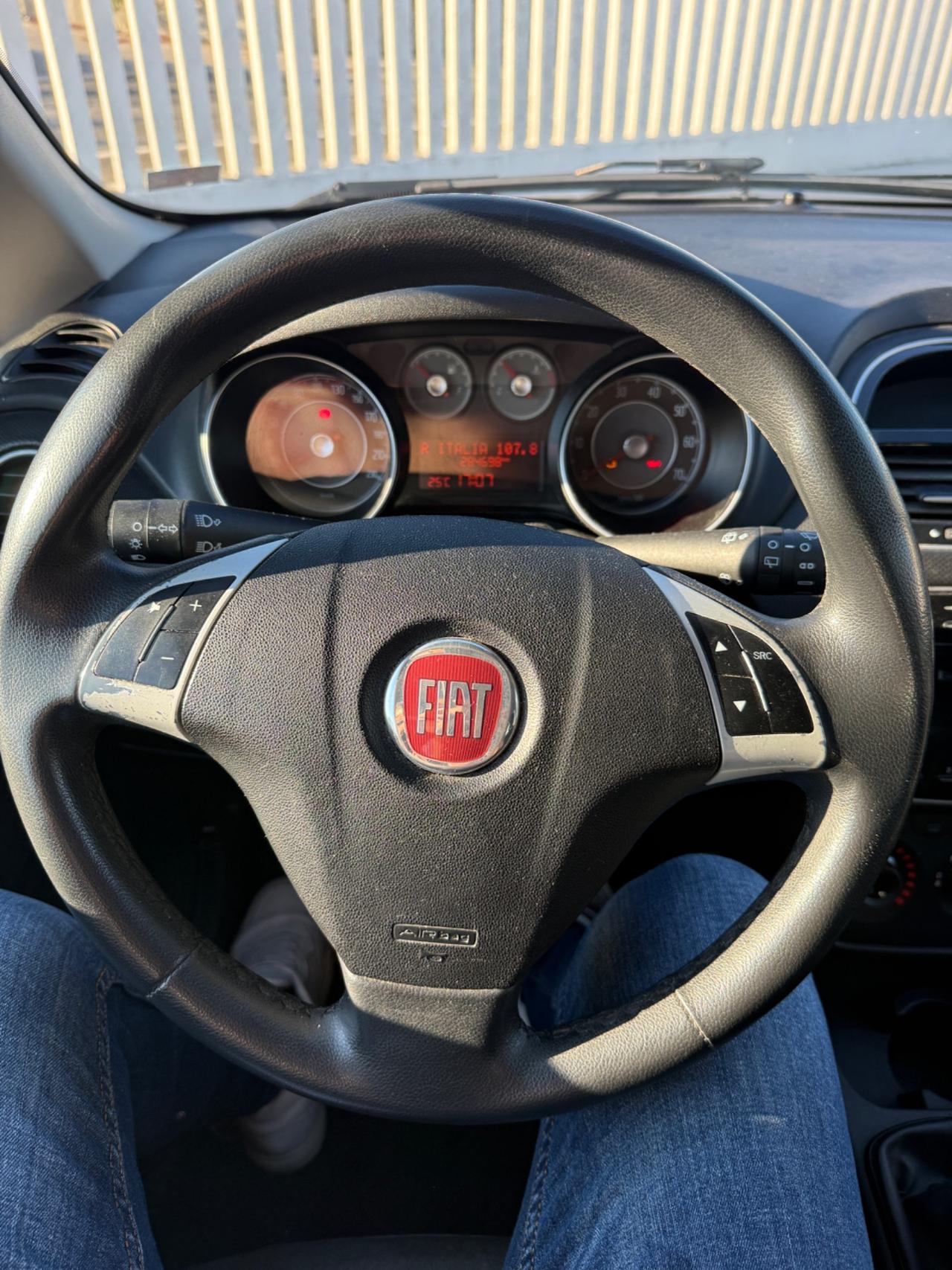 Fiat Punto 1.3 MJT II 75 CV 5 porte Street