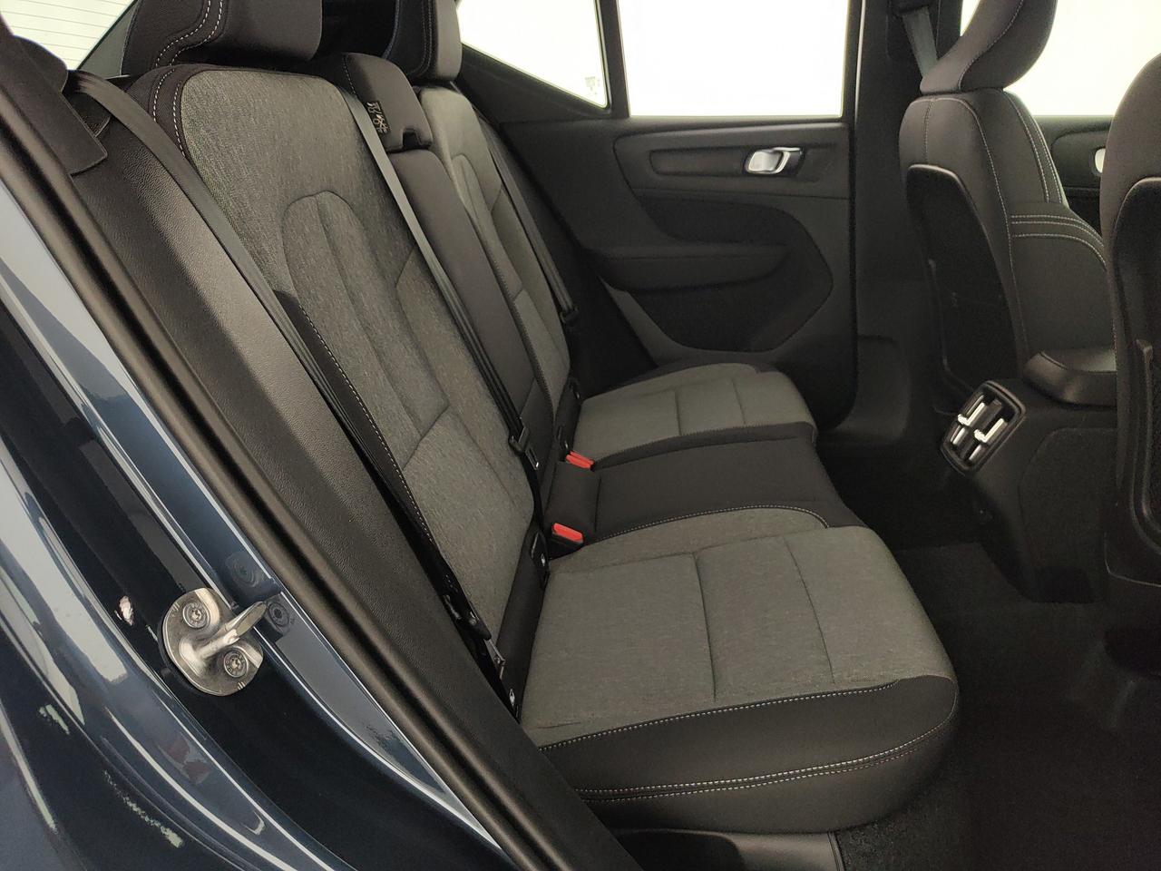 VOLVO XC40 2.0 b3 Core auto