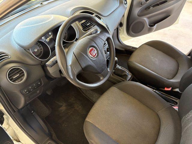 FIAT Punto 1.2 8V 5 porte Lounge EURO 6 TENUTA BENE