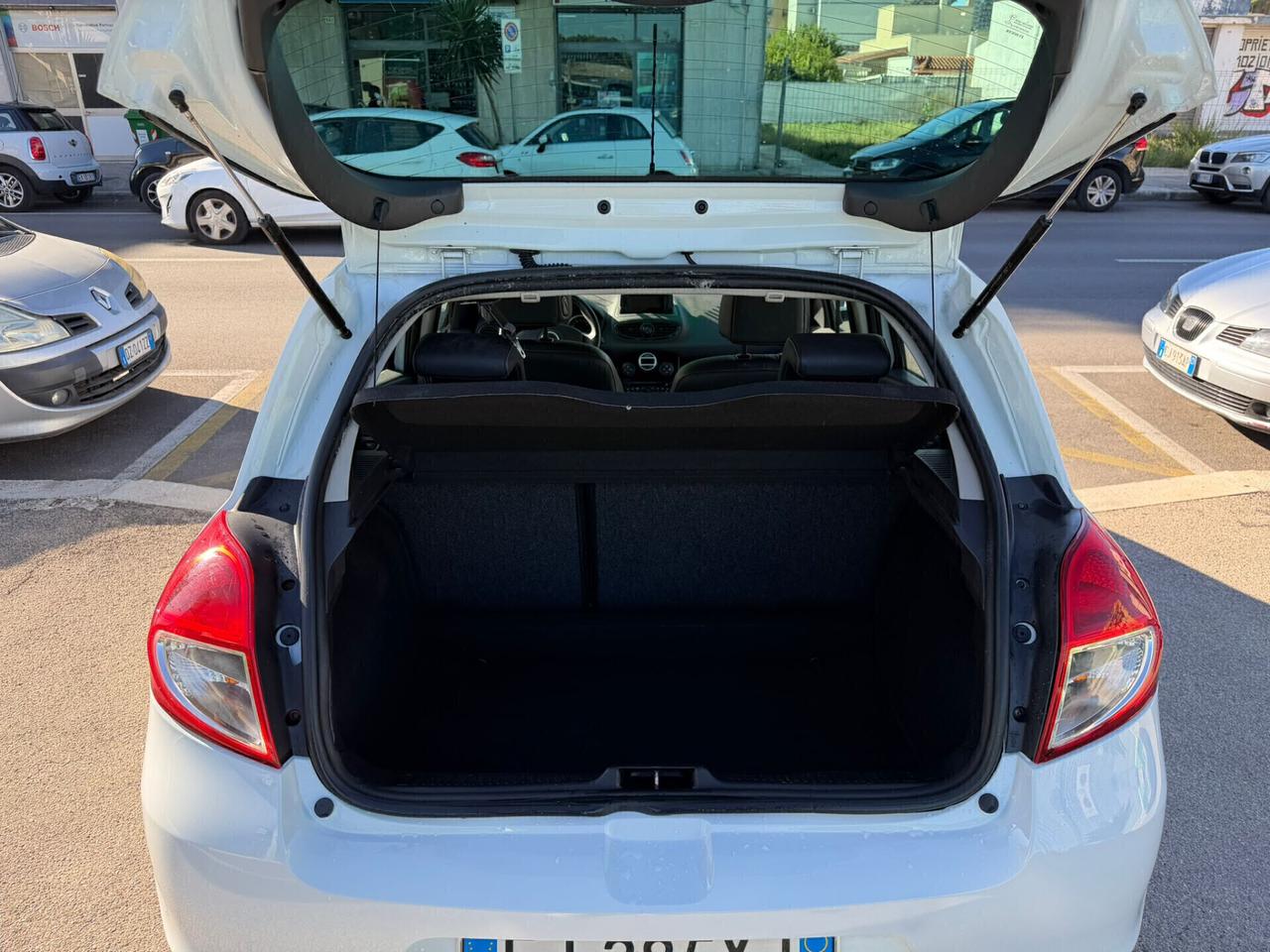 Renault Clio 1.2 16V 5 porte Live! - Anno 2011 - NEOPATENTATO